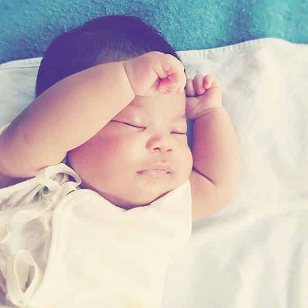 Infant-sleeping-img2